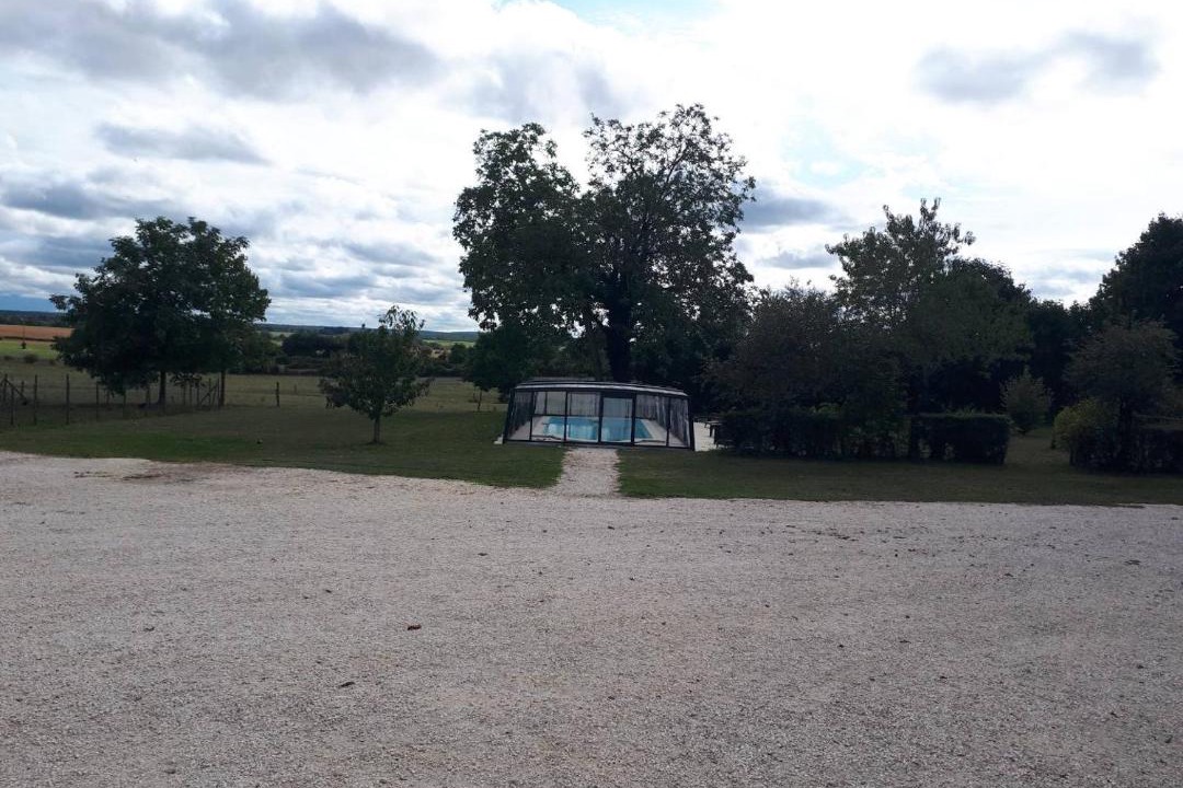 Photo of Buildings in Etais-la-Sauvin