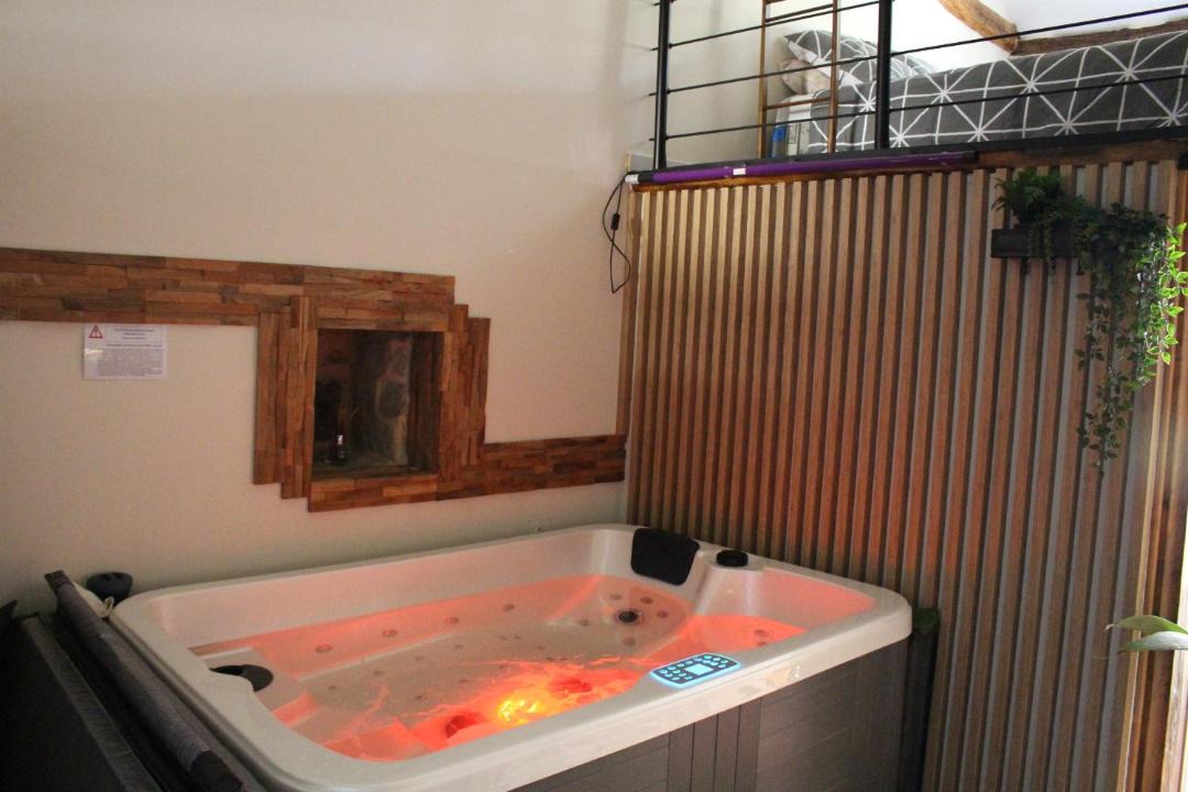 Photo of Others in Savigny-sous-Malain