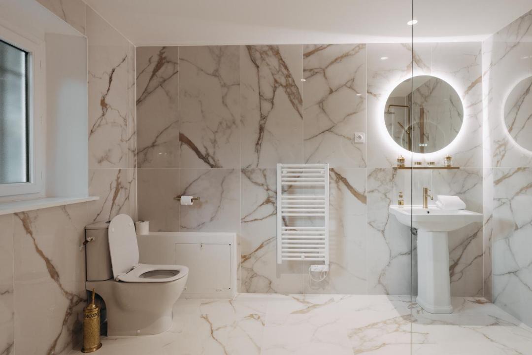 Photo of Bathroom in Saint-Elix-le-Chateau