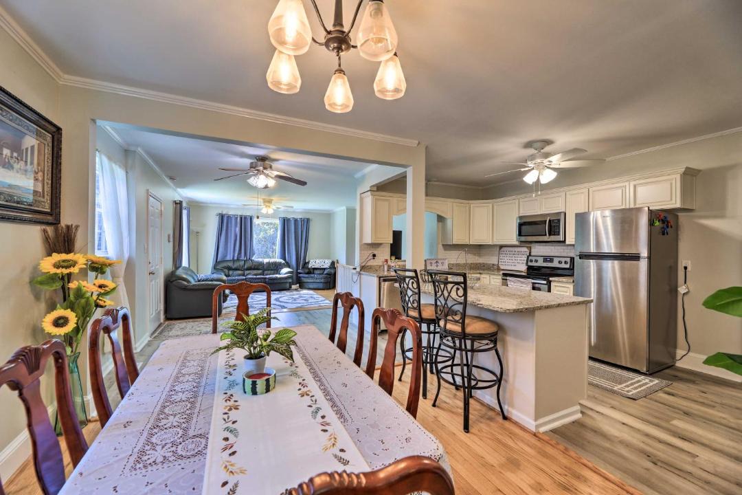 Photo of Livingroom in Jacksonville