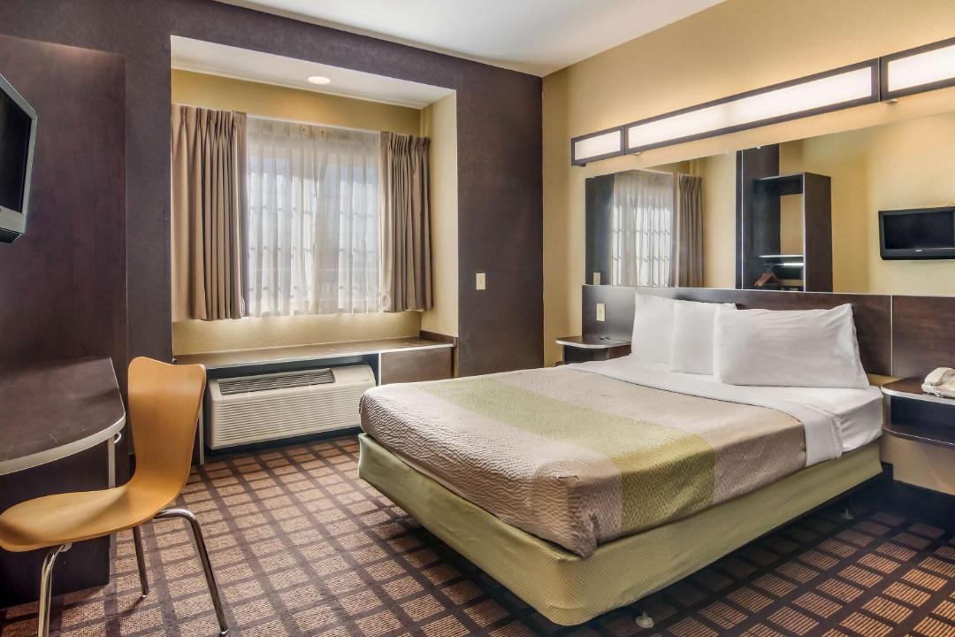 Photo of Bedroom in Canton