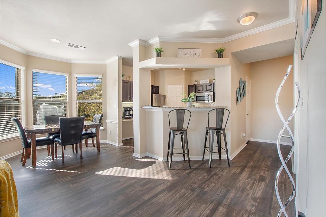 Photo of Livingroom in Downtown Fort Worth