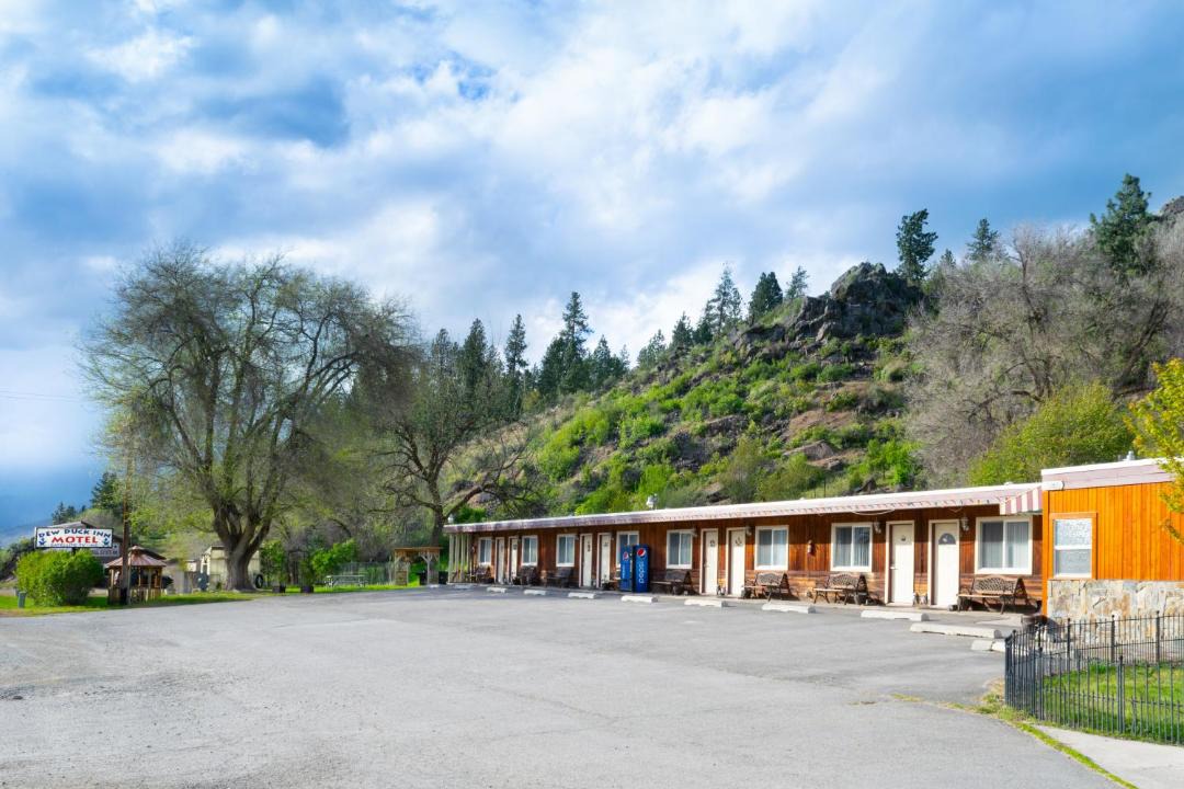 Photo of Buildings in Plains