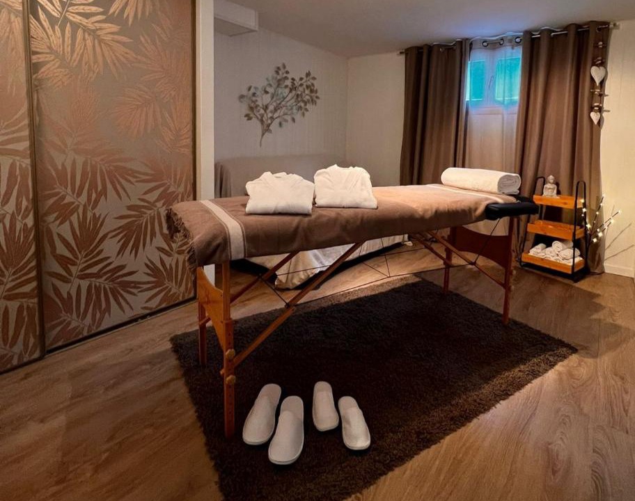 Photo of Others in Les Eparres