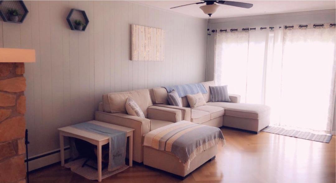 Photo of Livingroom in Chestertown