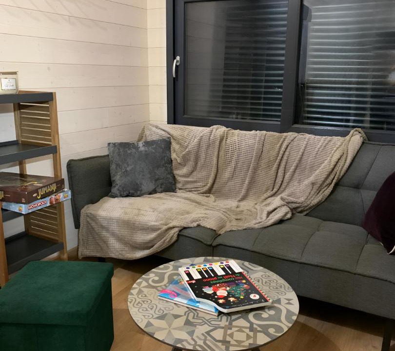 Photo of Livingroom in Chaille-sous-les-Ormeaux