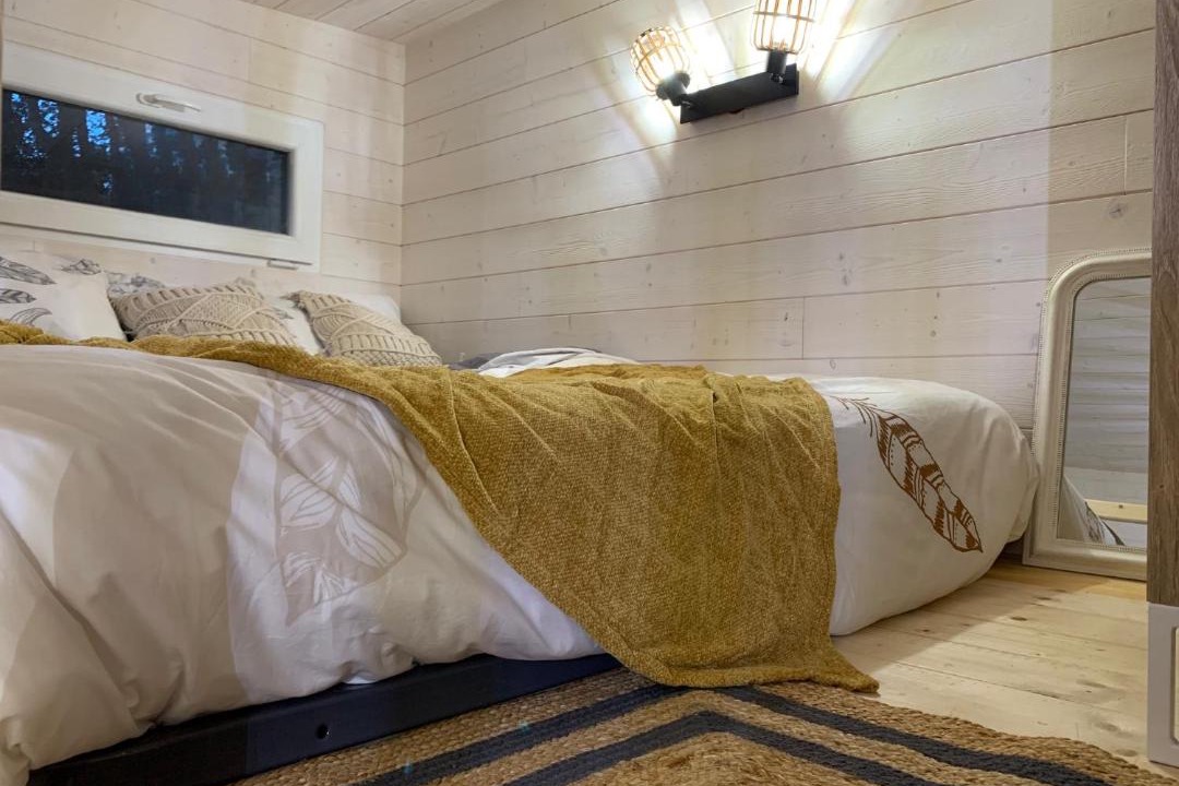 Photo of Bedroom in Chaille-sous-les-Ormeaux