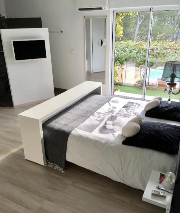 Photo of Others in Roquefort-la-Bedoule