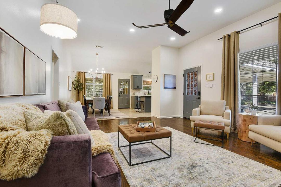 Photo of Livingroom in Highlands - Perkins