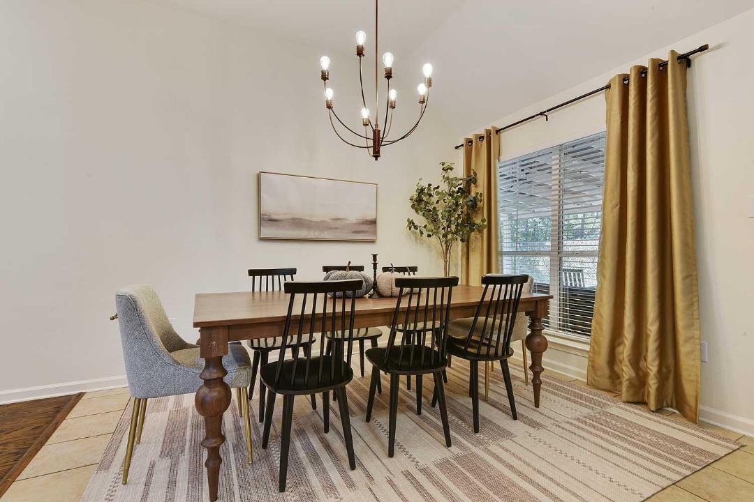Photo of Livingroom in Highlands - Perkins