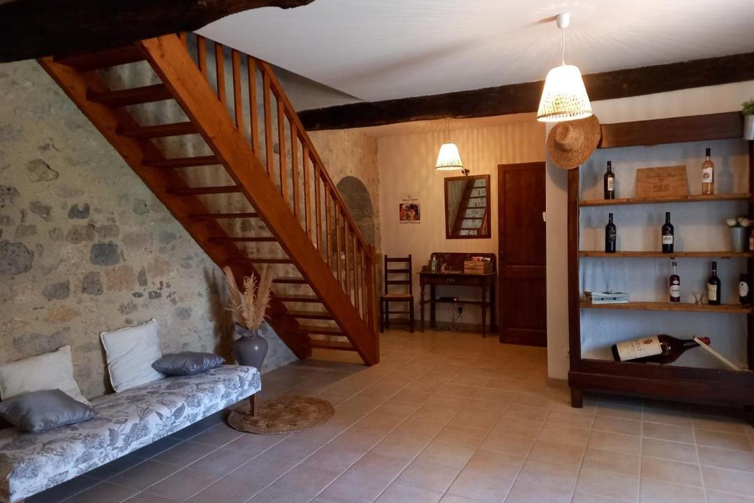 Photo of Others in Nerac