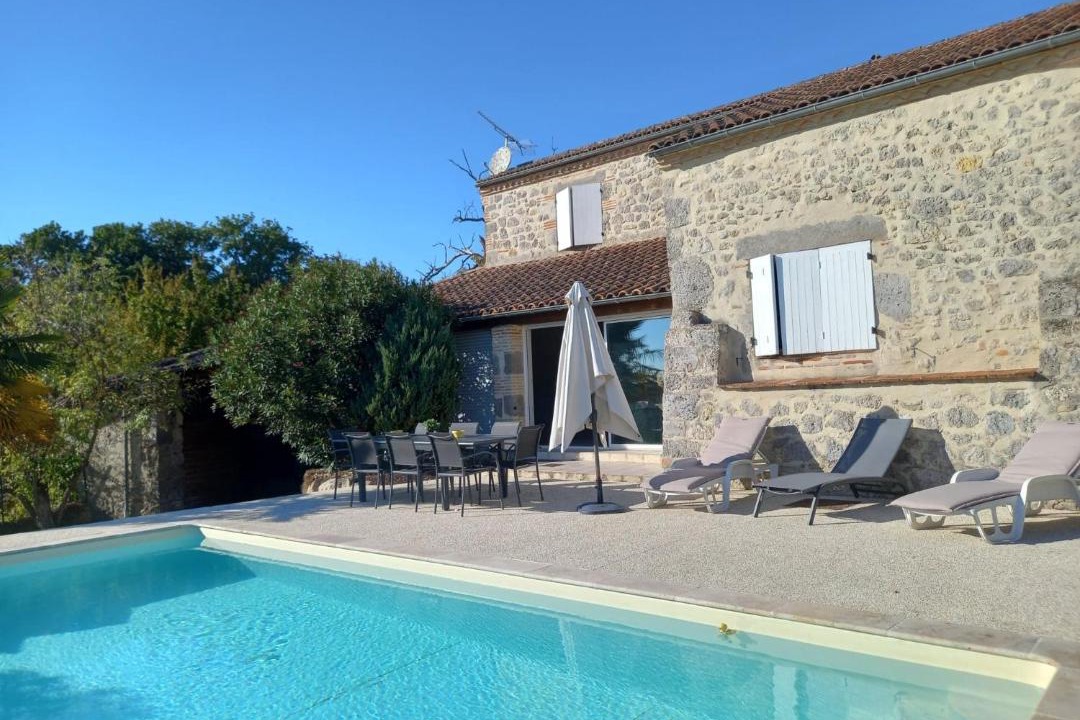 Photo of Others in Nerac