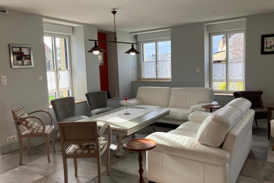 Photo of Livingroom in Feuguerolles-Bully