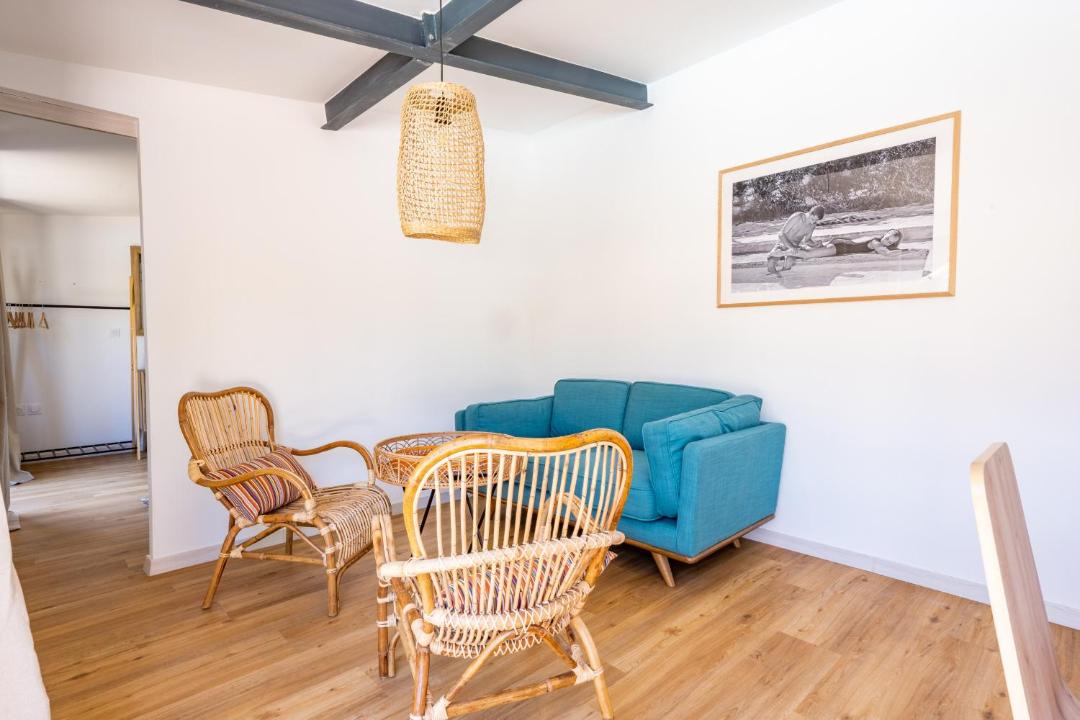 Photo of Livingroom in Suze-la-Rousse