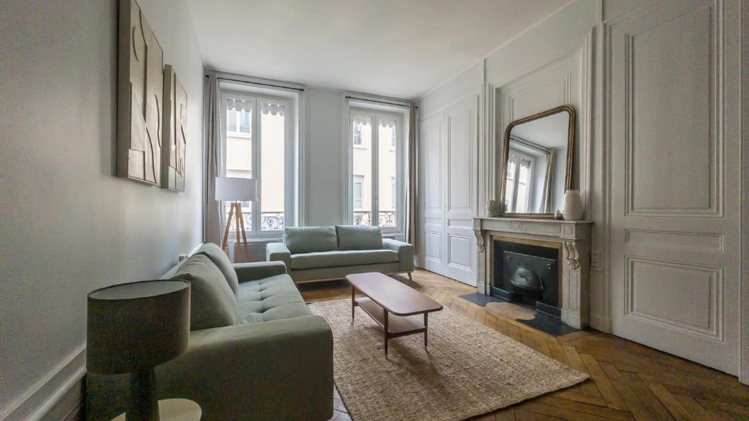 Photo of Livingroom in Carnot - Gailleton