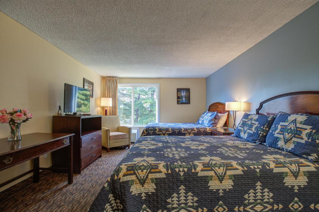 Photo of Bedroom in Cascade Locks