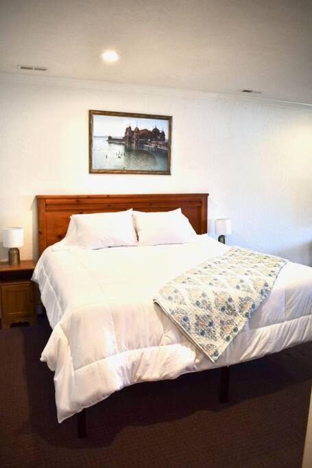 Photo of Bedroom in Bountiful