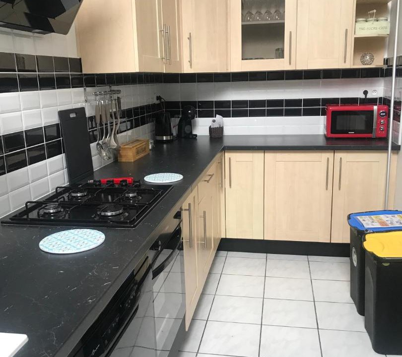 Photo of Kitchen in Henanbihen