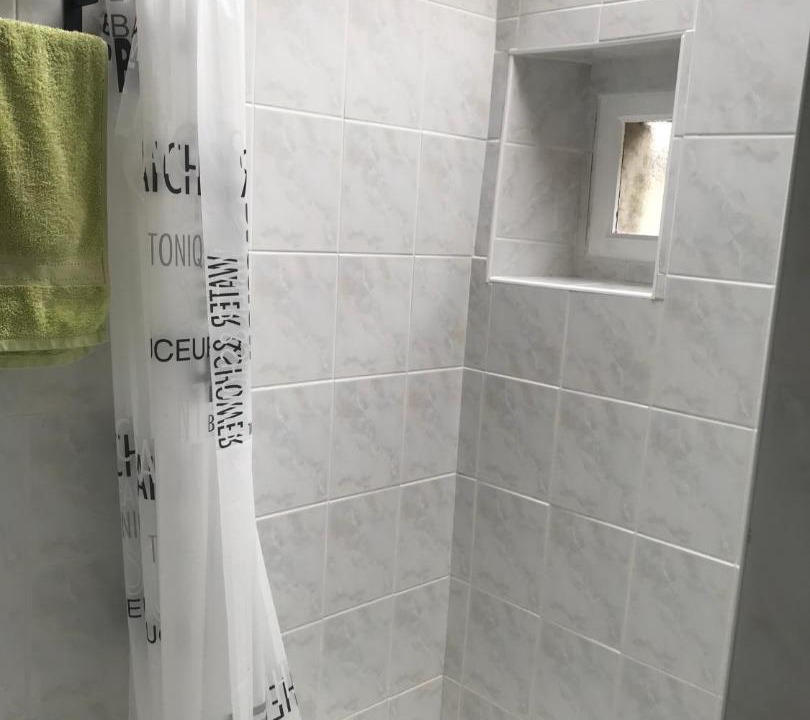 Photo of Bathroom in Henanbihen