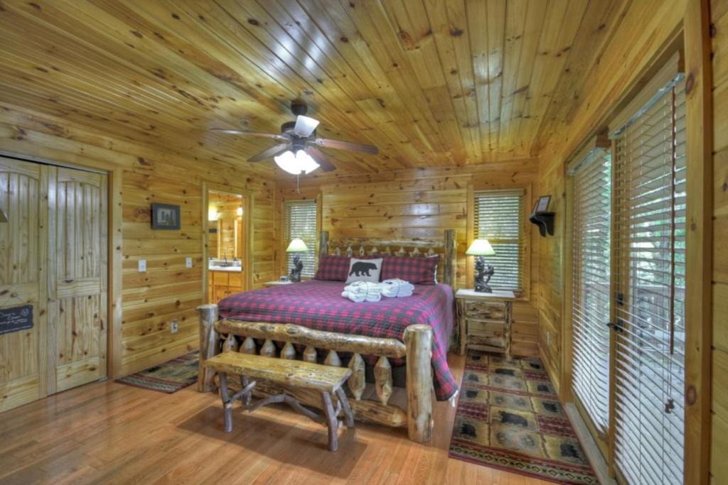 Photo of Others in Copperhill