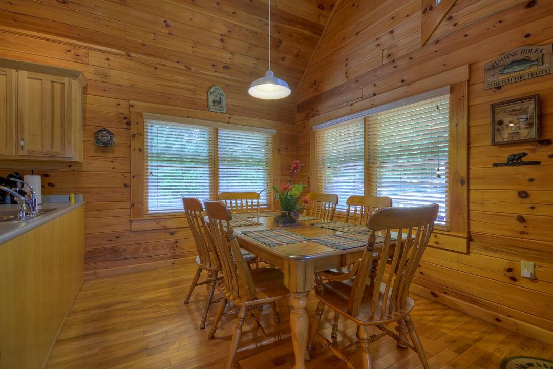 Photo of Livingroom in McCaysville