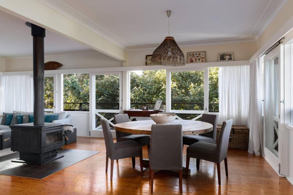 Photo of Livingroom in Mollymook Beach