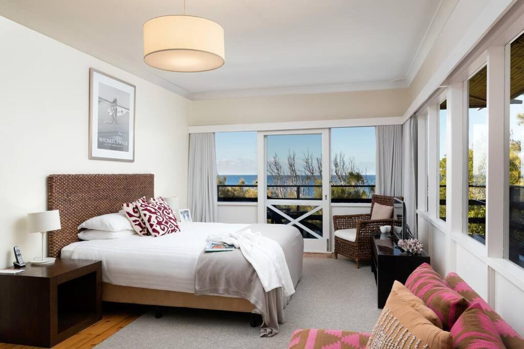 Photo of Bedroom in Mollymook Beach