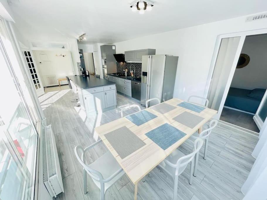 Photo of Livingroom in Saint-Genis-Pouilly