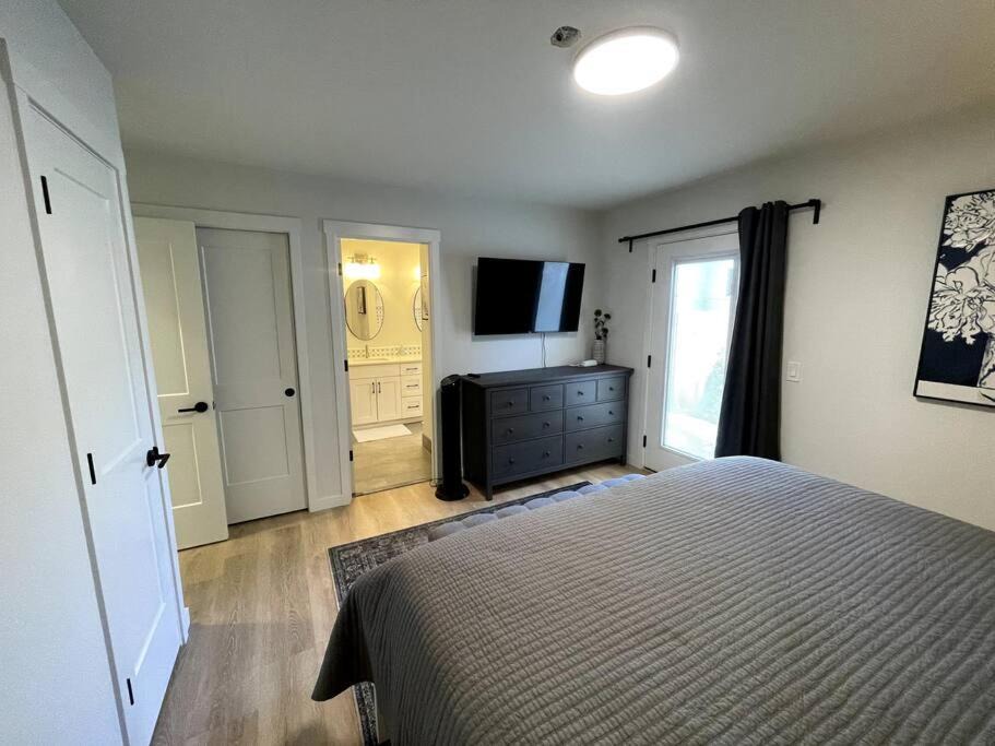 Photo of Bedroom in Wapato Point