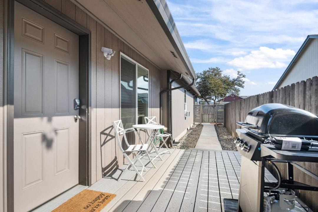 Photo of Patio Balcony in Mill Plain