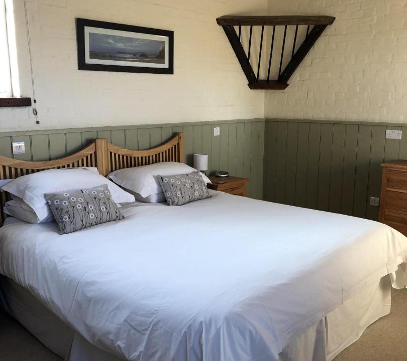 Photo of Others in Luton