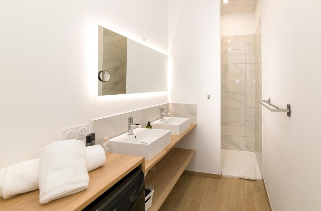 Photo of Bathroom in Tournus