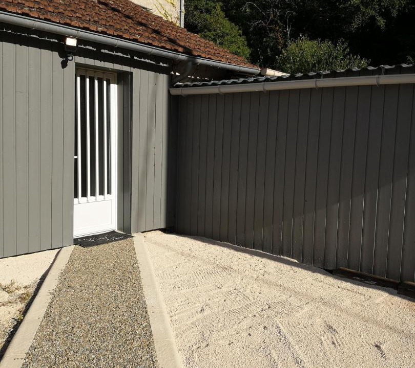 Photo of Buildings in Saint-Martial-de-Valette