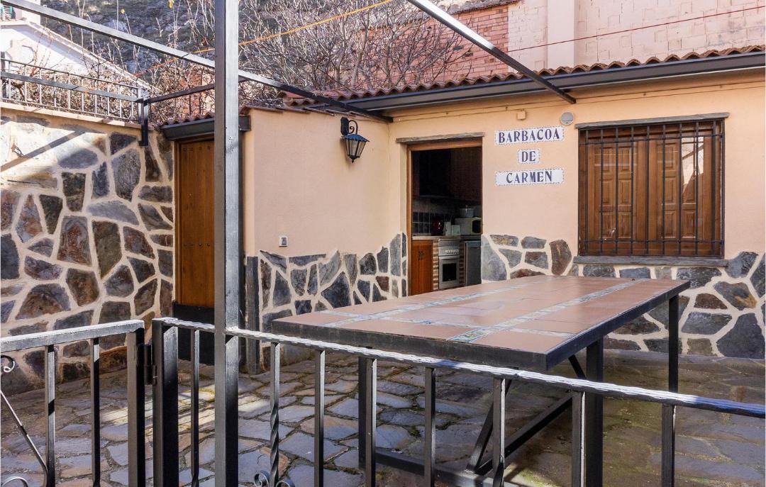 Photo of Patio Balcony in Montalban