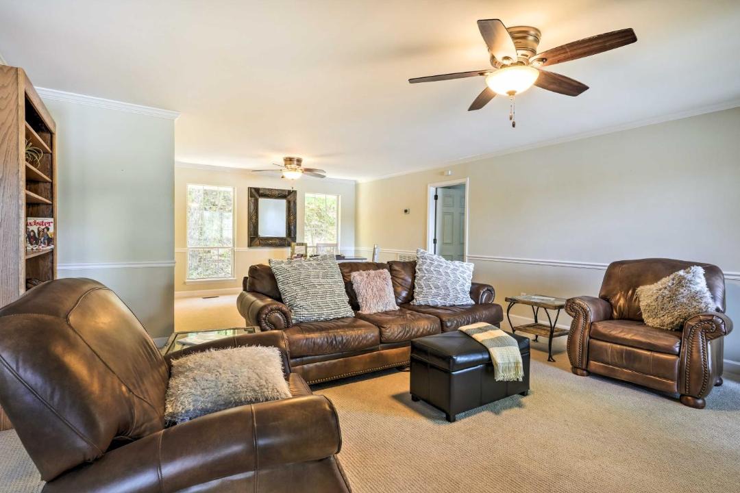 Photo of Livingroom in Soddy-Daisy