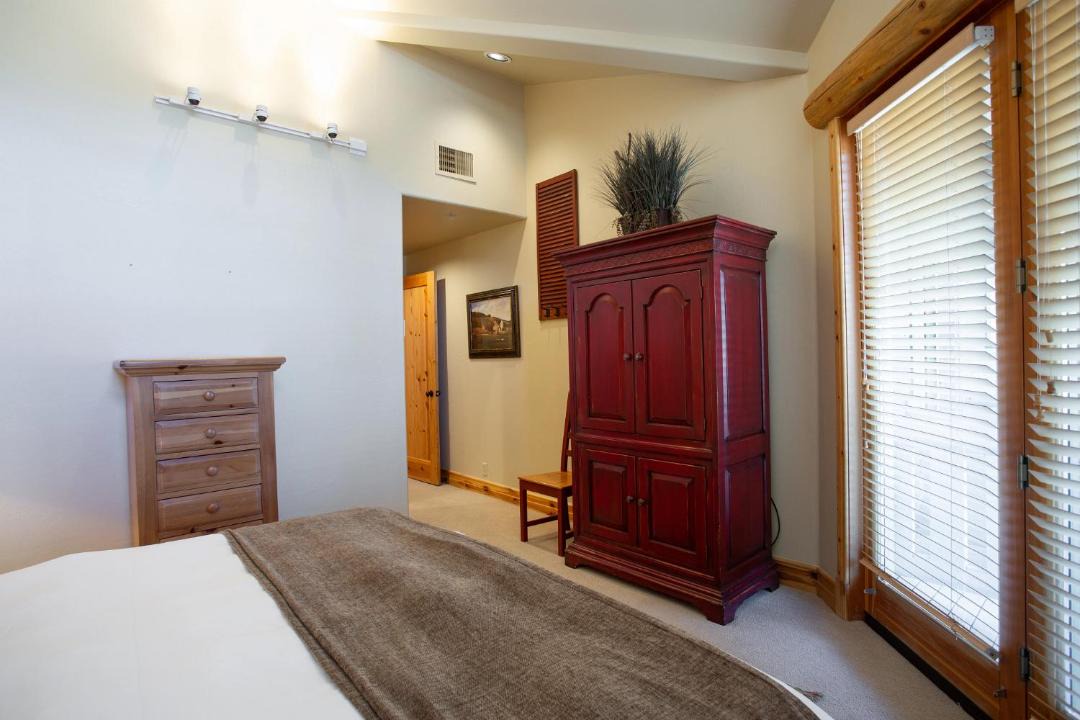 Photo of Bedroom in Deer Valley