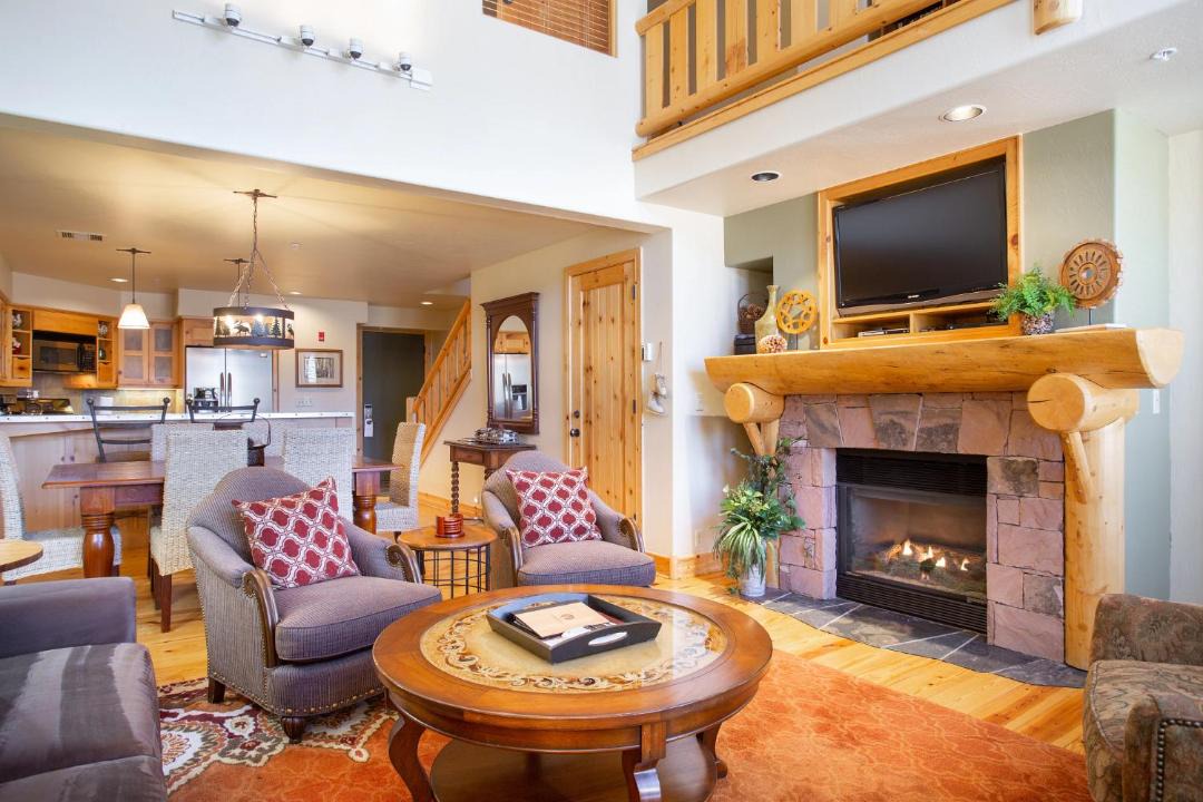 Photo of Livingroom in Deer Valley