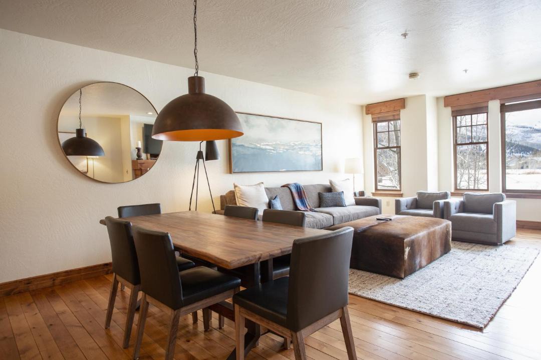 Photo of Livingroom in Deer Valley
