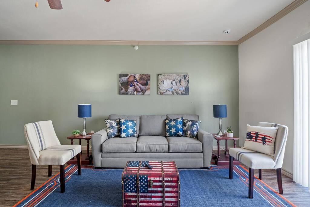 Photo of Livingroom in Downtown Oklahoma City