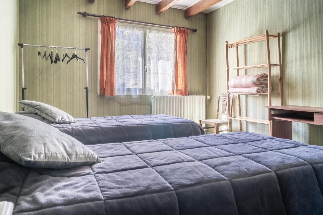 Photo of Bedroom in Campan
