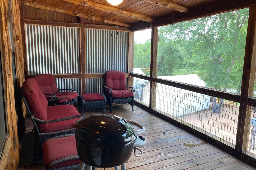 Photo of Livingroom in Prairie Lea