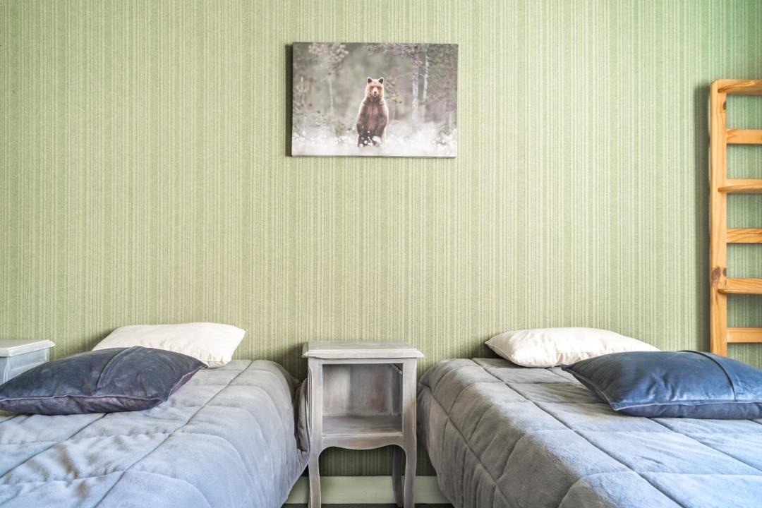 Photo of Bedroom in Campan