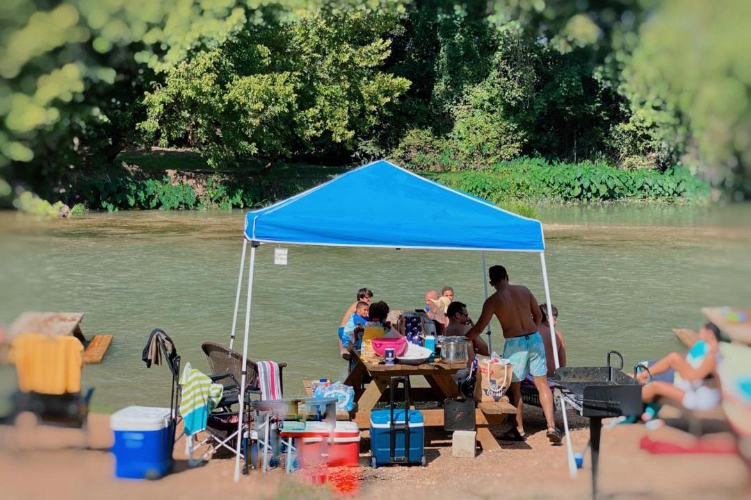 Photo of Others in Fentress