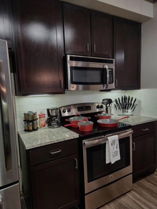 Photo of Kitchen in George Bush Park/Eldridge
