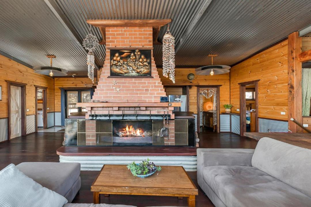 Photo of Others in Big Hill