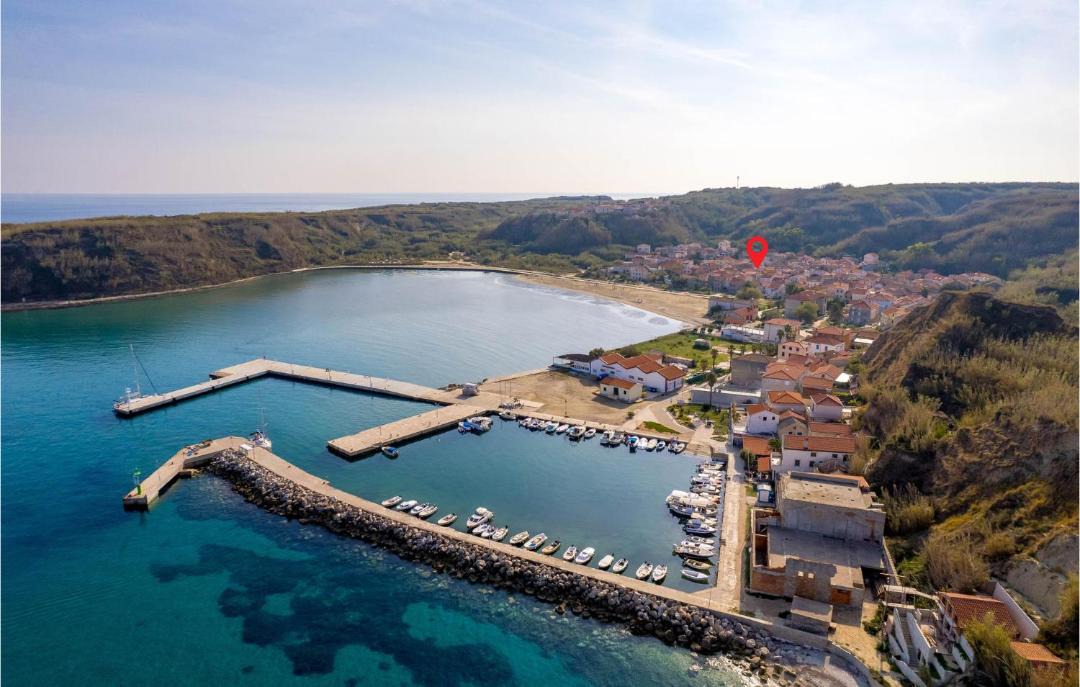 Photo of Others in Susak