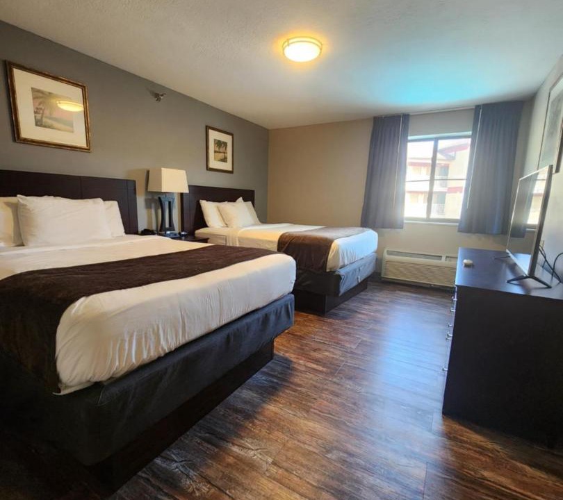 Photo of Others in Put-in-Bay