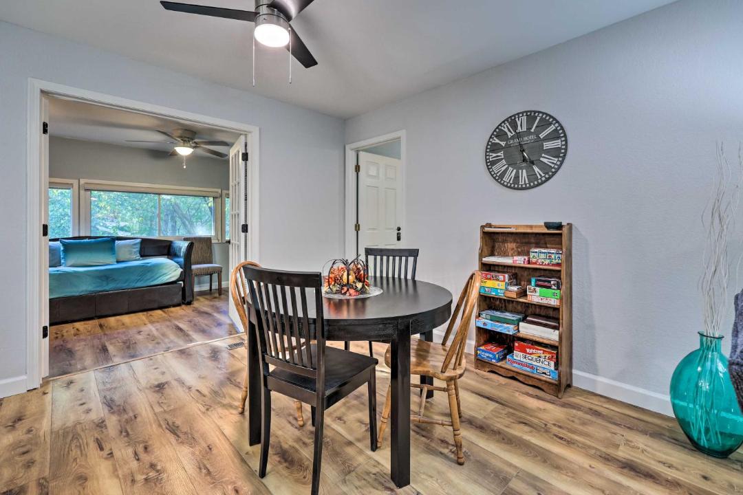 Photo of Livingroom in Bella Vista