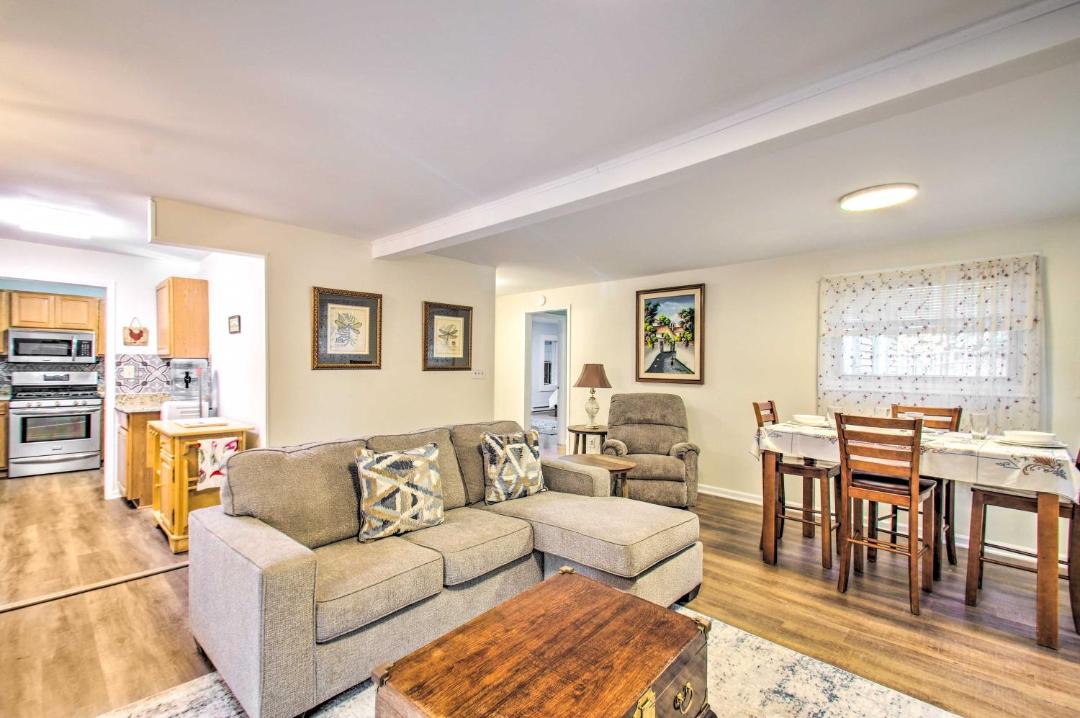 Photo of Livingroom in Broadway