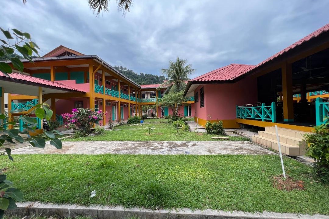 Photo of Buildings in Tekek